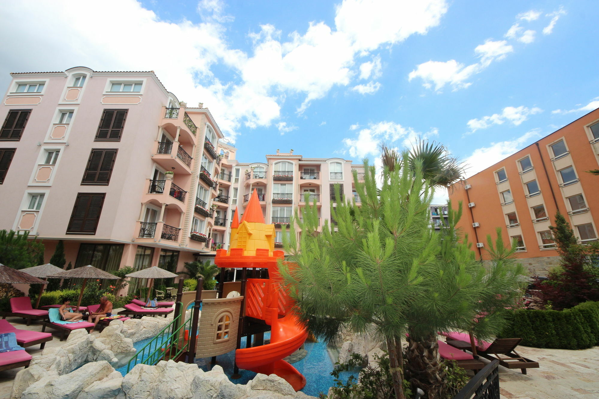 Menada Romance Marine Apartments Sunny Beach Exterior photo